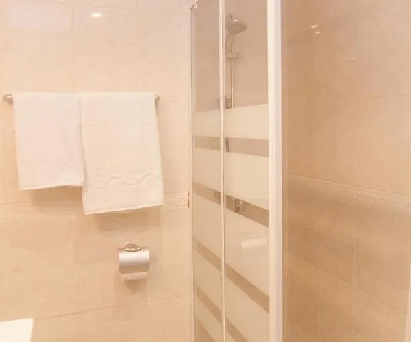 Thaisay Luz Del Mar Ii Daire